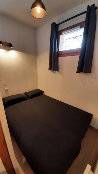 Superbe Appartement La Joue Du Loup Centre, 6 Personnes, Avec Parking Prive Le Devoluy Exterior photo