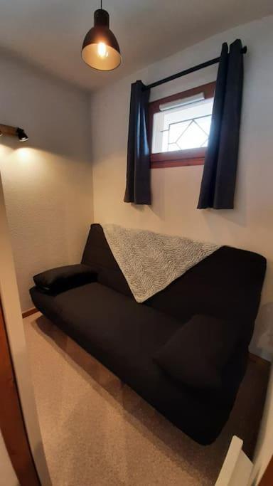 Superbe Appartement La Joue Du Loup Centre, 6 Personnes, Avec Parking Prive Le Devoluy Exterior photo